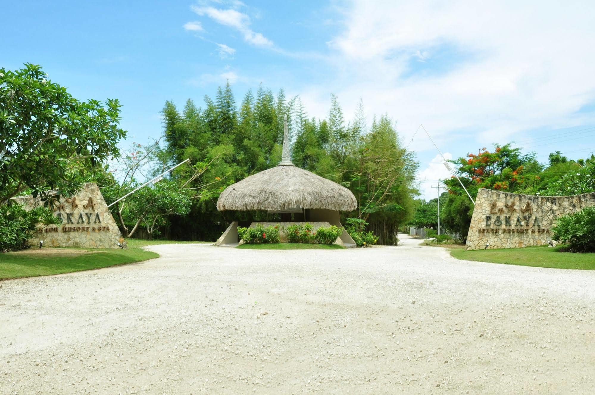 Eskaya Beach Resort And Spa Panglao Exterior photo